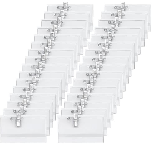 105 stycken namnskyltar, namnskyltar med klämma, 90 x 56 mm transparent namnskylt för kläder klämma namnskylt låda med klämma nål för BüRo skola resor