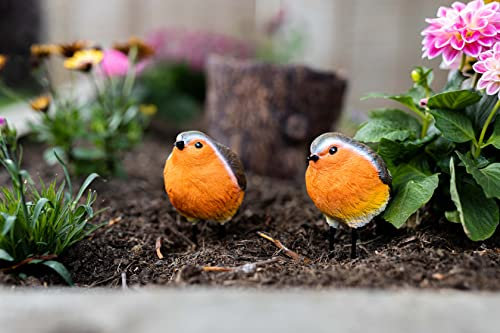 Garden Mile Set of 2 Christmas Robin Ornaments -10cm Durable Resin Bird Figurines for Indoor & Outdoor – Festive Bird Xmas Decorations for Garden & Home Ornaments, Gifts & Robin Christmas Decorations