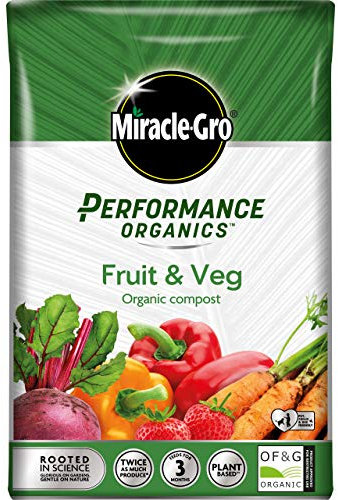 Miracle-Gro Performance Organic, Fruit & Vegetable Compost - 40 Litre Bag