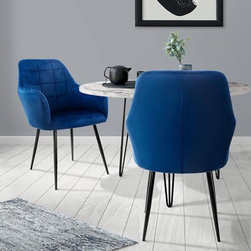 ECD Germany Lot de 2 Chaises de Salle à Manger - Bleu Foncé - Style Rétro - Assise Rembourrée Aspect Velours - Pieds en Métal Noir - avec Dossier et Accoudoirs - Fauteuil Moderne Salon Bureau Chambre