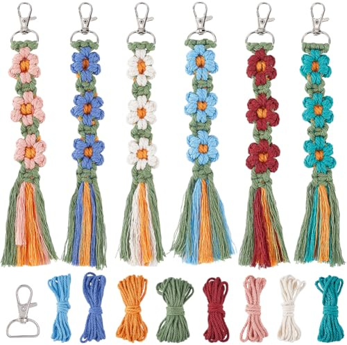 SUNNYCLUE 6 Set di Kit per La Creazione di Portachiavi Kit per Portachiavi in macramè Portachiavi con Fiori di Margherita con Istruzioni Portachiavi con Nappe in Stile Boho Kit per macramè per Pri