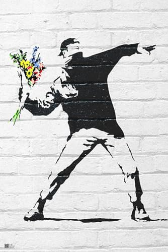 Close Up Banksy - Poster (Throwing Flowers) (Größe: 61cm x 91,5cm) + Ü-Poster
