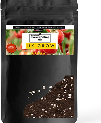 Elevate Your Harvest: Premium 1L RESEALABLE BAG of Tomato Compost for Lush, Flavorful Gardens - Nourish Your Soil Naturally!