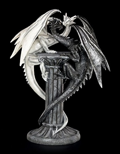 Dragón Figura – Dark White sobre columna – Blanco y Negro
