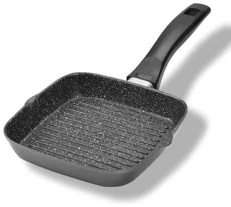 STONELINE Gourmundo Grillpfanne, 16 x 16 cm, Aluguss Pfanne antihaftbeschichtet mit echten Steinpartikeln, Schüttkerben, schwarz, Kleine Pfanne Induktion und backofengeeignet, Steakpfanne eckig