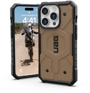 URBAN Armor Gear UAG Schutzhülle für iPhone 15 Pro, 15,5 cm (6,1 Zoll), Pathfinder Dark Earth, eingebauter Magnet, kompatibel mit MagSafe-Aufladung, robuste, sturzsichere Schutzhülle in