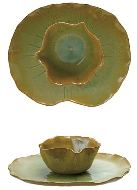 Creative Co-Op Stoneware Water Lily Plate with Bowl in Reactive Crackle Glaze, Green