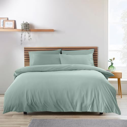 Catherine Lansfield So Soft Non-Iron Double Duvet Cover Set with Pillowcases Green