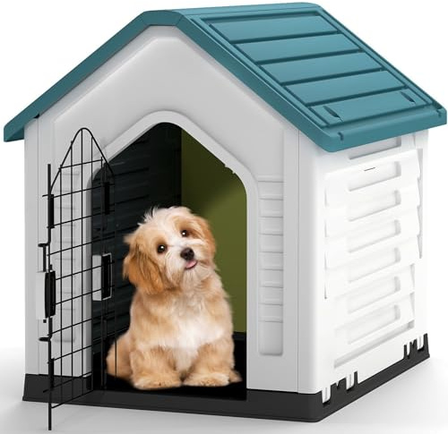 GOPLUS Caseta de Perro de Plástico, Casa para Perros con Puerta de Malla Bloqueable y Piso Elevado, Ventilación, Techo Inclinado, Perrera para Interior y Exterior para Mascotas (Azul)
