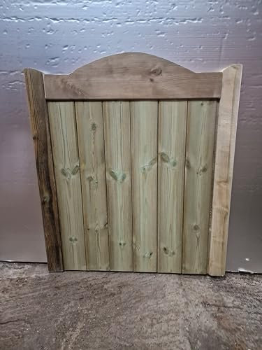 MD Carpentry Wooden Garden Gate, Pressure Treated, 3ft 90cm, Green, Classic Style, Easy to Paint, Secure Locking