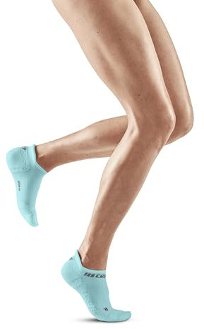 CEP - ULTRALIGHT Kompressionsstrümpfe Damen No Show hellblau, Gr. S, Extra Kurze Laufsocken mit leichter Kompression, Stabilisierende anti Blasen Kniestrümpfe, Atmungsaktive Sportsocken