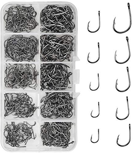 500pcs Angelhaken Kohlenstoffstahl Angelhaken Set 10 Größen Angelhaken mit Widerhaken Fisch-Haken mit Loch Wurmköderhaken Angelhaken mit Öse für Salzwasser und Süßwasser Angelzubehör mit Kunststoffbox