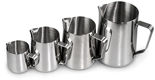 YouZiNGS - Set di 4 bricchi per latte in acciaio inox, 1 bricco da 1000 ml, 1 da 500 ml, 1 da 350 ml, 1 da 150 ml, per montare il latte, schiumalatte da barista, colore argento