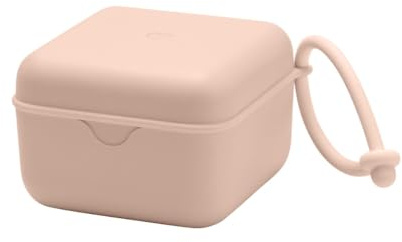 Caja con correa para chupete BIBS. Broche para chupete y caja esterilizadora. Material de calidad alimentaria libre de BPA 100%. Hecho en Dinamarca. Blush