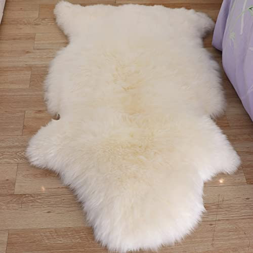 Woolous Sheepskin Rug,100% Genuine New Zealand Lambskin, Fluffy Natural Sheep Skin Throw, Soft Long Hair for Bedroom, Living Room, Sofa, Chair, Dog Bed or Yoga Mat (Ivory White,105x70cm