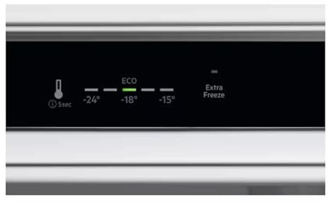 Electrolux EUN7NE18S – Congelatore verticale da incasso Serie 700 No Frost 212 L (700 cm³), altezza 177,2 cm, Classe energetica E, funzione FastFreeze e allarme porta