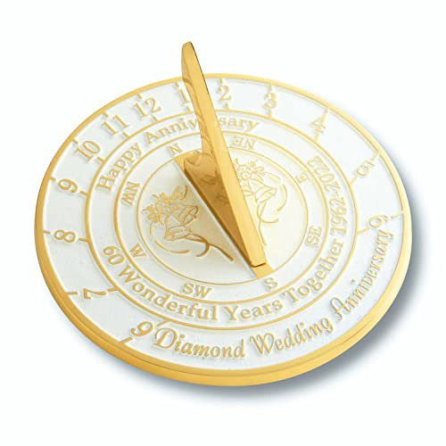 The Metal Foundry Le cadran solaire 60th Diamond 2022 en laiton massif recyclé est un excellent cadeau pour lui, elle, parents, grands-parents ou couple, pour 60 ans de mariage