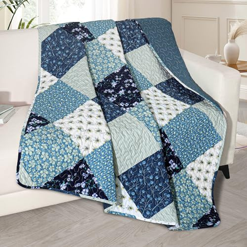 Exclusivo Mezcla Reversible Boho Quilted Throw Blanket, 50x 60