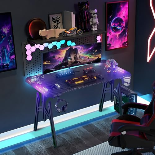 LZQ Mesa de ordenador LED para videojuegos de 120 x 60 cm, color negro, con soporte para bebidas y gancho para auriculares, escritorio ergonómico para gaming, con superficie de fibra de carbono para