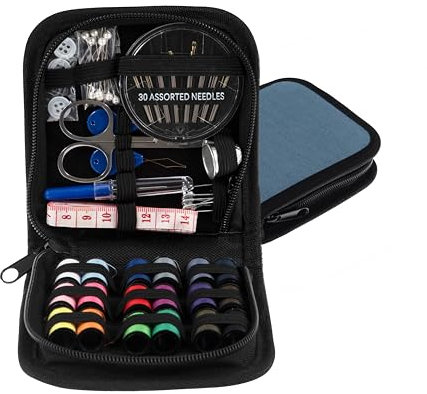 Trimits Reise-Nähset – tragbare Tasche für Erwachsene, Anfänger, DIY, Zuhause, Reisen, Notfall, Knopfreparatur & Kleidung Fixes mit Fadennadeln, Schere, Klebeband, Knöpfen und mehr – 12,5 x 12 x 3 cm