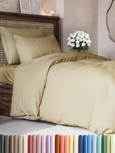 Housse de Couette 220x240 cm Beige - Parure de Lit 3 Pièces avec 2 Taies d'Oreiller - Microfibre Brossée Douce - Fermeture Éclair, Attaches Intérieures - Anti-Froissement, Certifiée OEKO-TEX