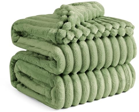 BEDSURE kuscheldecke 220x240 für Zimmer Deko - Tagesdecke, Wolldecke & Fleecedecke, Sofadecke, Weiche Warme Grobe Korddecke für Couch, Geschenke für Frauen, XXL Große Decke, Reseda, 220 x 240 cm