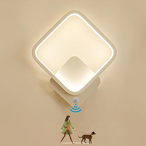 Wandlampe mit Bewegungsmelder Innen LED 18W Modern Wandleuchte aus Aluminium Weiß Wandlicht mit Bewegungssensor 3000K Wandbeleuchtung für Flur Korridor Treppenhaus Balkon Wohnzimmer Schlafzimmer Lampe