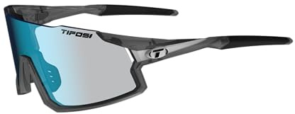 Tifosi Stash Clarion Fototec Lens Sunglasses: Fototec lenses adjust to lighting conditions, Clarion mirror coating, lightweight frame