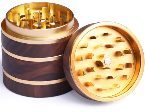 HOKHIM Holz Gewürzmühle 4-teilig mit Pollenfänger – Tragbare Kräutermühle mit magnetischem Deckel, Edelstahl-Sieb & Aluminiumkern, Ø 63 mm für getrocknete Kräuter und Gewürze - Gold