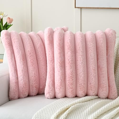 FUTEI Set of 2 Fluffy Faux Fur 45x45 cm Cushion Covers Soft Plush Wide Striped Textured Scatter Pillow Covers 45 x 45 cm Modern Home Accent for Sofa Bedroom Living Room, Pink