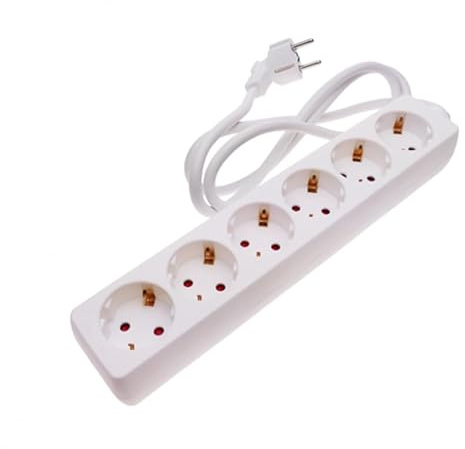 Ciabatta bianca tedesca a 6 vie senza interruttore, lunghezza 1,5 m. Connessione sicura ed efficiente grazie al cavo 3G da 1,5 mm², perfetto per la casa.