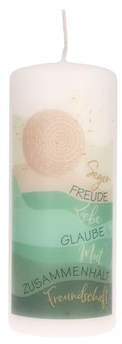 Butzon & Bercker Stumpenkerze „Segen“ – bunte Motivkerze Ø 6 cm × 15 cm mit Worten: Segen, Freude, Liebe, Glauben, Mut, Zusammenhalt, Freundschaft – 45 h Brenndauer
