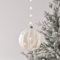 Lights4fun LED Weihnachtskugel Glas mit Glasperlen warmweiß Batterie Christbaumkugeln Weihnachtsbaumkugel Glas