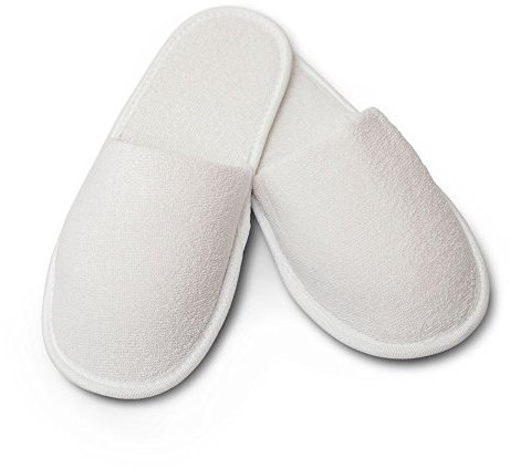 Carenesse 4 Paar Hotelslipper S-M geschlossen Praktische & bequeme Einwegslipper aus 100% Baumwoll-Frottee Gästeschuhe weiß mit rutschfester Sohle Gr. ca. 38-42 leicht & platzsparend