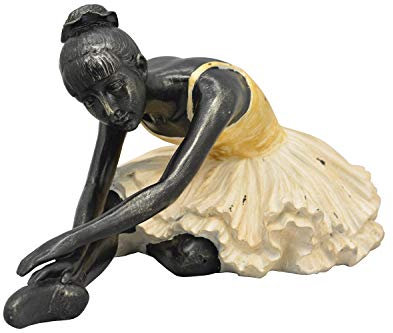 ETC dekorative Dekofigur Ballerina mit Tütü stehend oder sitzend (Ballerina sitzend)
