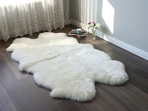 AGFNGE Sheepskin Rug, Fluffy Shaggy Area Rug, Super Soft 48‘’ x 72‘’ Sheepskin Rug, Decorative Rugs for Bedroom, Children's Room, Living Room (Pearly White, 48”×72”)