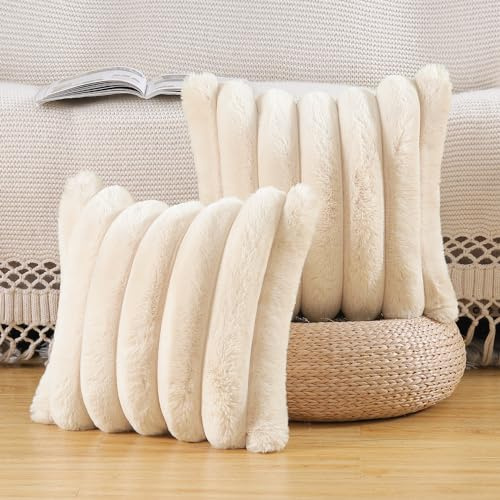Madizz Lot de 2 Housses de Coussin en Peluche en Fausse Fourrure Housse de Coussin décorative Douce à Rayures moelleuses pour Coussin de Chambre à Coucher de canapé Beige 50 x 50 cm