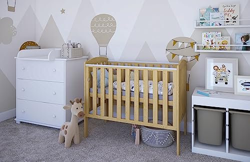 kiki design Babybett, Gitterbett, Beistellbett mit Matratze 100x50cm,Massivholzbett, Freistehendes Bettchen oder Bettchenerweiterung, höhenverstellbar, Weiß