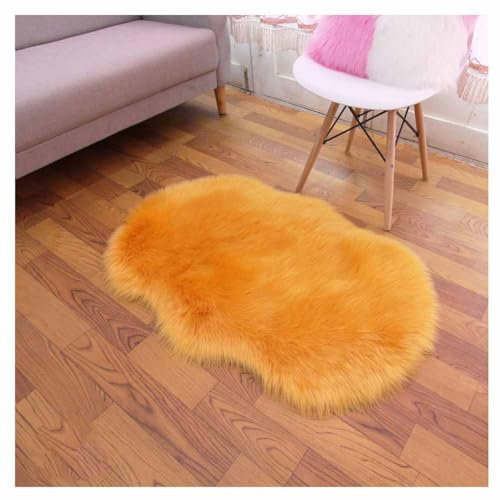 SHTGOI Faux Fur Rug Plush Faux Lambskin Rug Faux Fur Bed Rug with Non-Slip Deerskin Velvet Wool Rug Fluffy Sofa Mat for Living Room Bedroom 50 x 80 cm Orange