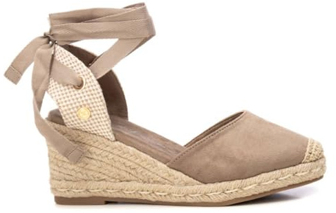 XTI - Sandalias con Cuña Mujer Taupe - Calzado Cómodo y Versátil - Moda casual - Modelo 14384103 (Talla 38)