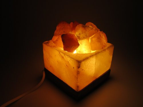 HIMALAYA SALT DREAMS - Beleuchtete Salzkristallschale ECKIG mit Salzkristallen und Holzsockel, inklusive Elektrik und Spezial-Leuchtmittel (E14), Orange