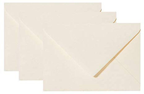 Paper24 25 Umschläge B6 feuchtklebend 120 g/qm, Briefumschläge 12,5 x 17,5 cm für Hochzeit, Geburtstag, zum Basteln in der Farbe Zartcreme Chamois