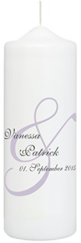Weddix Hochzeitskerze Weiß mit & Zeichen in Flieder als Verzierung - Personalisiert mit Namen des Brautpaars und Datum der Hochzeit, Traukerze mit Spruch