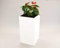Elegant Einrichten Pflanzkübel, Blumenkübel Fiberglas säule 30x30x90cm Hochglanz weiß.