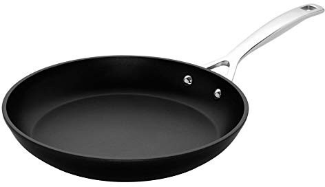 LE CREUSET Toughened Non-Stick Shallow Frying Pan, Ø 24 cm, Black, 962001240