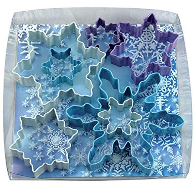 R&M Anniversary House Snowflake Poly-Resin Coated Cookie Cutter Set