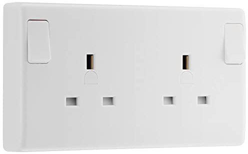 BG Electrical Double Switched Converter Power Plug Wall Socket, Nexus 800 Series, White Moulded, Round Edge, 13A, 822CON