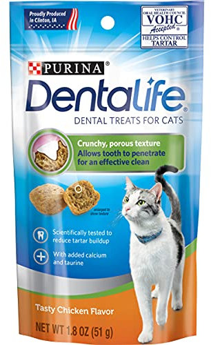 Purina DentaLife Dental Cat Treats by Purina DentaLife