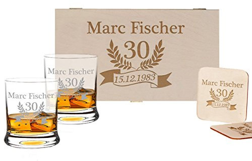 polar-effekt 5-TLG Whisky Geschenk-Set - 2 Leonardo Whiskygläser, 2 Untersetzer in Holzbox - Individueles Geschenkidee zum Geburtstag - Personalisiert mit Gravur - Jubiläum