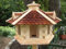 Vogelhaus Vogelhäuser-(V33)-Vogelfutterhaus Vogelhäuschen-aus Holz- Schreinerarbeit-Gaube Braun sehr Groß-